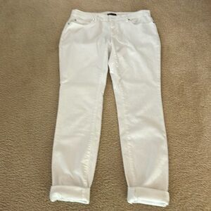 NWOT Eileen Fisher organic cotton cuffed skinny jeans.